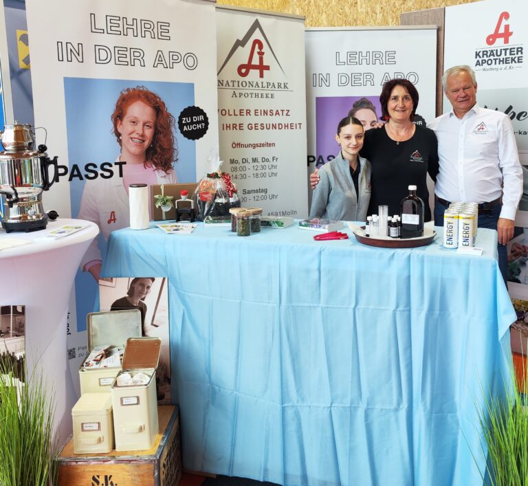 Messestand mit der Apotheke aus Molln