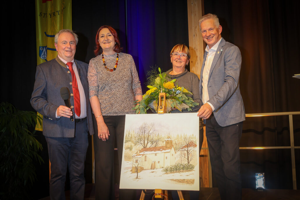 Pernzeller Dom Apotheke Molln 3